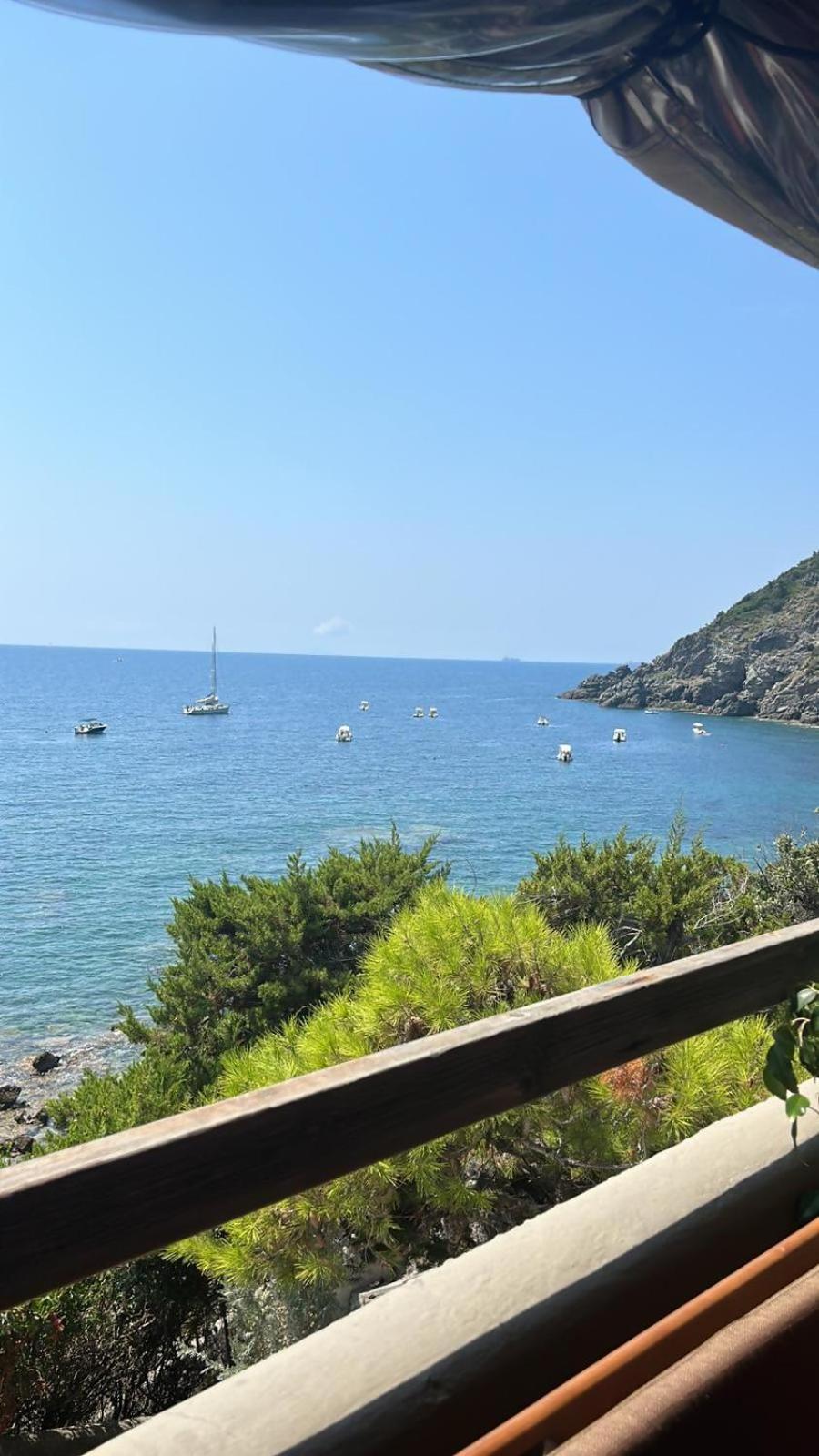 Susannas Lovely New Apartment Λιβόρνο Εξωτερικό φωτογραφία